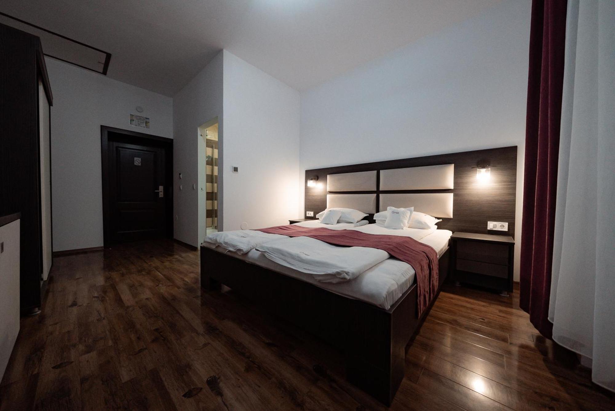 Quantum House Hotel วาตราดอร์เนย์ ภายนอก รูปภาพ