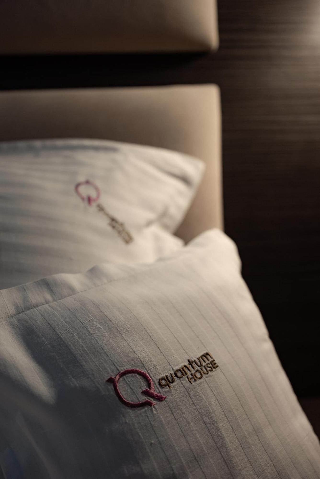 Quantum House Hotel วาตราดอร์เนย์ ภายนอก รูปภาพ